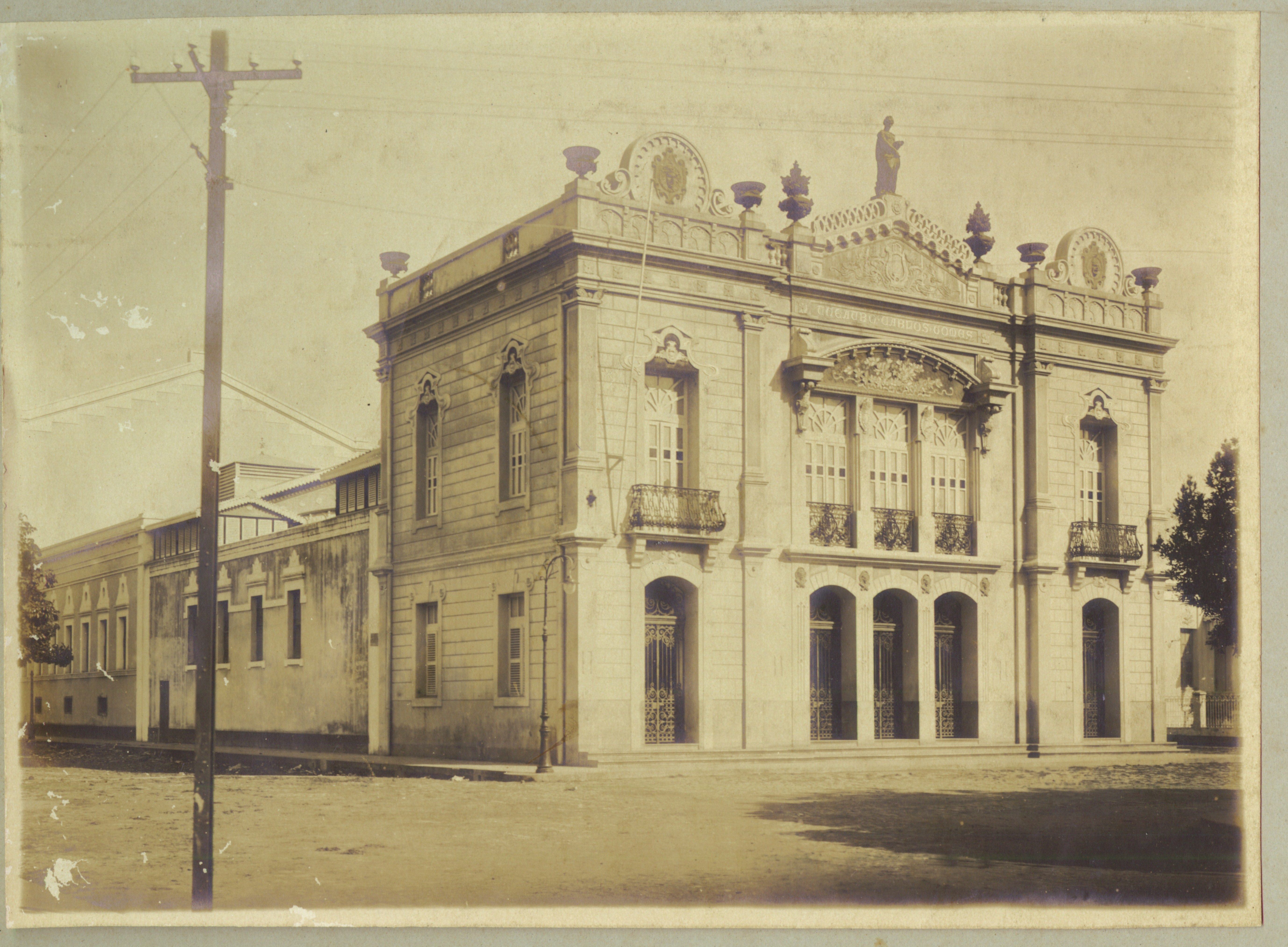 Teatro Carlos Gomes (atual TAM)